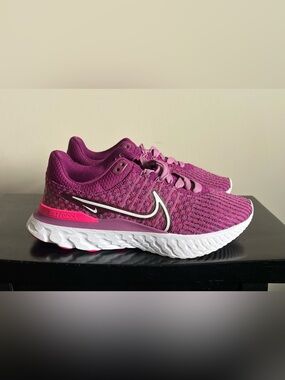 Nike React Infinity Run Flyknit 3 Womens Size 8 Bordeaux Purple DD3024 500